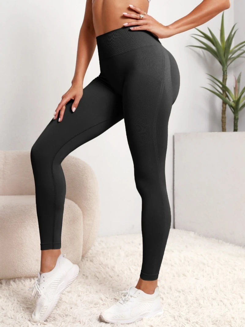 Women Seamless Hip Lifting Sports Leggings (High Waist Push Up Yoga Leggings)